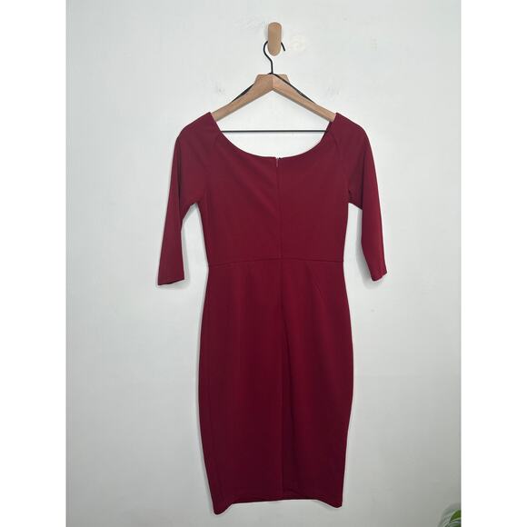 ⭐️ 3/$20 Lulus Burgundy Red Off Shoulder Mini Dress Size Medium - Picture 6 of 8